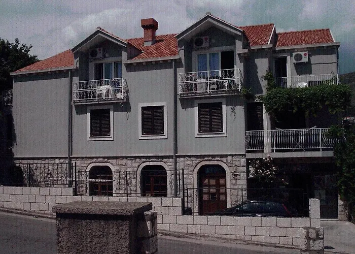 Apartments Junuzovic